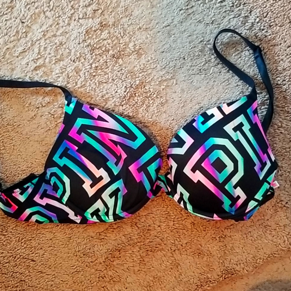 Victoria's Secret Wear Everywhere Push Up